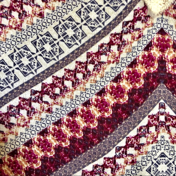 Women’s top - Picture 6 of 8